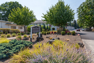 Halsey Street Arms Apartments