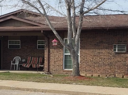 St. Clair Senior Apartments in St. Clair, MO - Building Photo