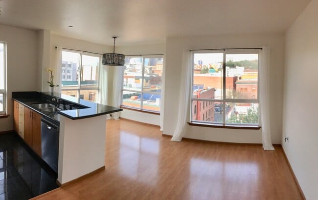 property at 668 S Lane St
