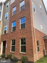 24733 Monk Meadows Terrace in Dulles, VA - Building Photo - Building Photo