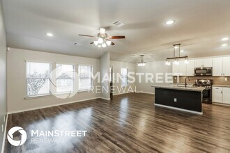 131 Valiant Ridge Trail in Magnolia, TX - Foto de edificio - Building Photo