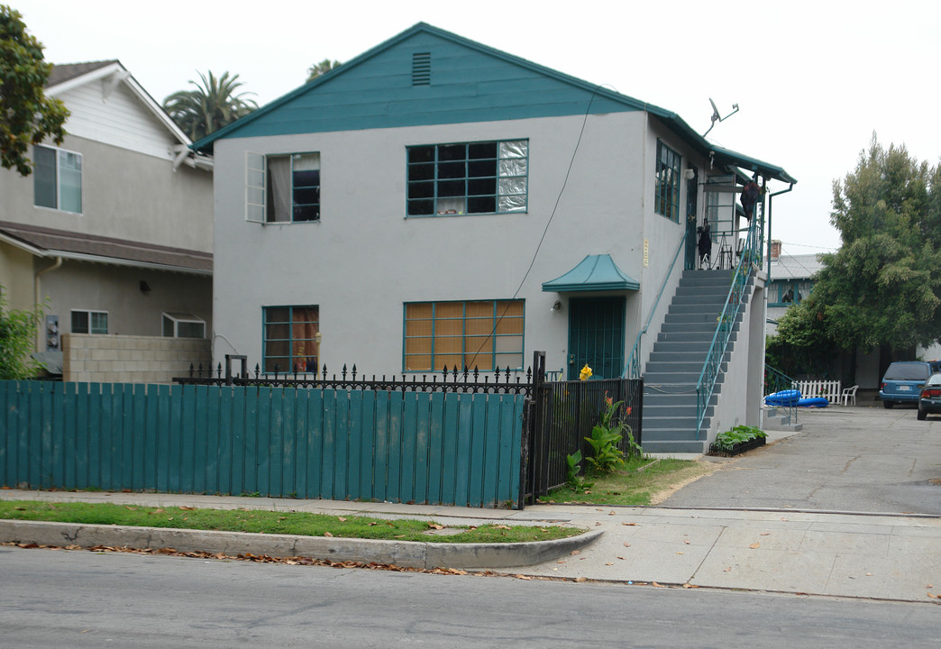 430 El Molino Ave in Pasadena, CA - Foto de edificio