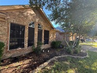 3908 Oak Park Dr in Flower Mound, TX - Building Photo - Building Photo