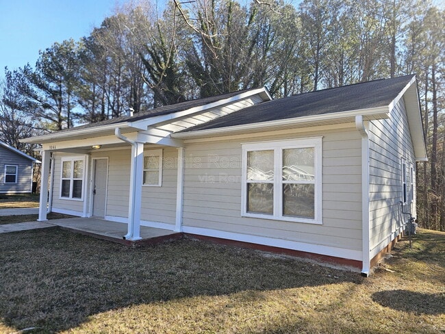 3046 Embry Way SE in Atlanta, GA - Building Photo - Building Photo