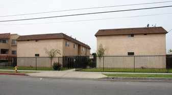 8633-8637 Cedros Ave Apartments