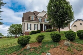 4826 Morning Glow Ln in Hickory, NC - Building Photo - Building Photo