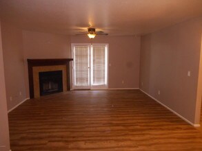 15402 N 28th St-Unit -119 in Phoenix, AZ - Building Photo - Building Photo