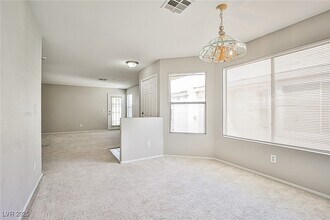 1070 Canoga Peak Ave in Las Vegas, NV - Building Photo - Building Photo