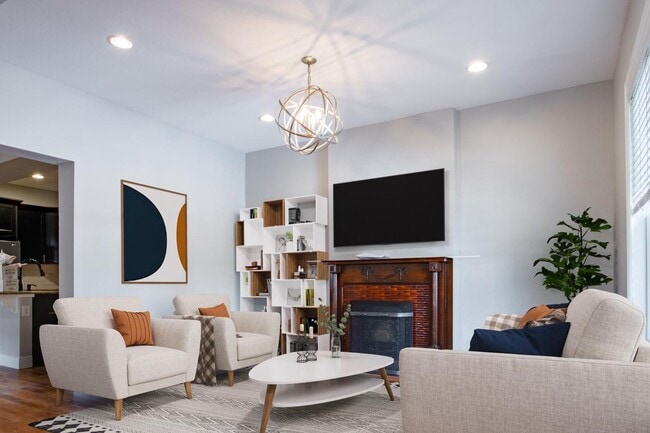 Polished Jefferson Park home with big fron in Denver, CO - Building Photo - Building Photo