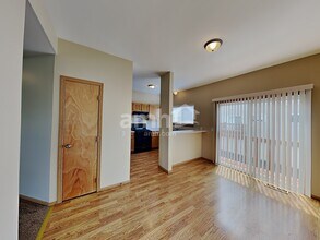 1817 Grandview Pl in Montgomery, IL - Building Photo - Building Photo