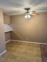 325 Suppiger Ln in Highland, IL - Building Photo - Building Photo
