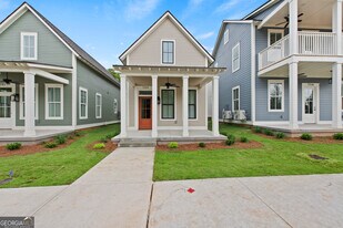 709 Jefferson St in Lagrange, GA - Building Photo