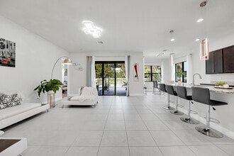 7272 Estero Dr in Greenacres, FL - Building Photo - Building Photo
