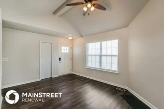 4121 Mimosa View Dr in Jeffersontown, KY - Building Photo - Building Photo