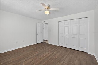12406 Orange Blossom Oak Pl in Tampa, FL - Building Photo - Building Photo