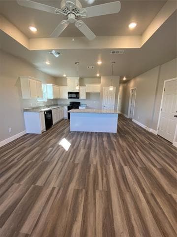 1403 Marshall St in Greenville, TX - Building Photo - Building Photo