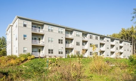 Catamount Ridge in South Burlington, VT - Building Photo