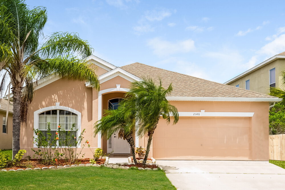 2148 Windcrest Lake Cir in Orlando, FL - Foto de edificio