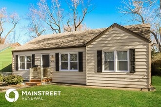 7921 Brooklyn Ave in Kansas City, MO - Foto de edificio - Building Photo