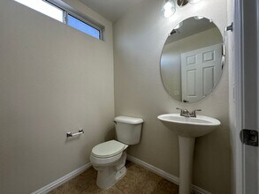 6020 Stern Cove Ct in North Las Vegas, NV - Building Photo - Building Photo