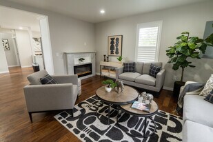 313 119th St S in Tacoma, WA - Building Photo