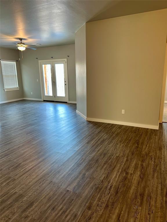 14328 Peach Tree Dr in Yukon, OK - Building Photo - Building Photo