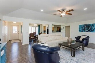 66 Taylor Dr in Bella Vista, AR - Building Photo - Building Photo