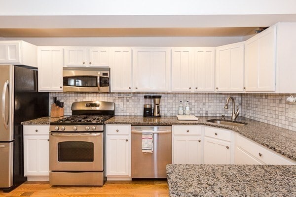 property at 6 Porter Rd