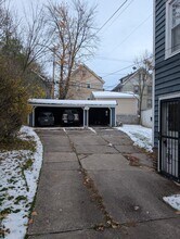 3160 Meadowbrook Blvd in Cleveland Heights, OH - Building Photo - Building Photo