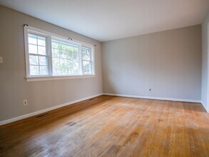 1321 Warminster Dr in Midlothian, VA - Building Photo - Building Photo