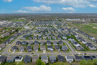 Wagner Farms in Naperville, IL - Building Photo - Building Photo