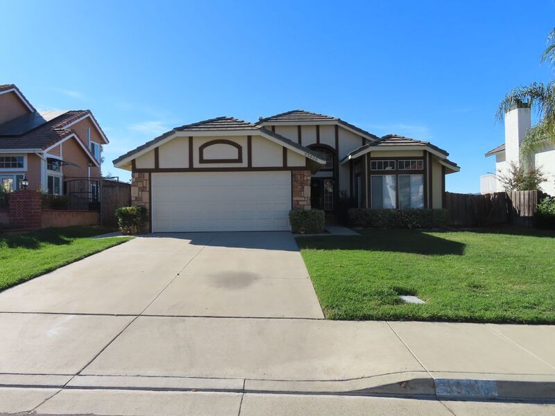 33436 View Crest Dr in Wildomar, CA - Building Photo