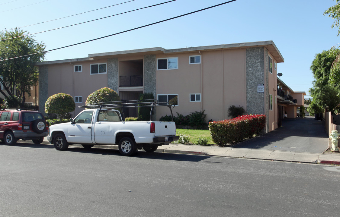 Villa Rapallo in Redwood City, CA - Building Photo