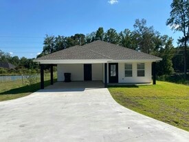 14 Carney Ln in Hattiesburg, MS - Building Photo