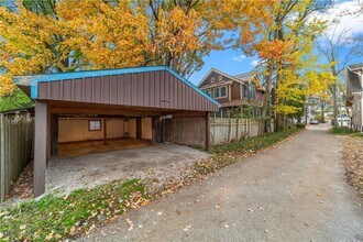 19 4th in Berea, OH - Building Photo - Building Photo