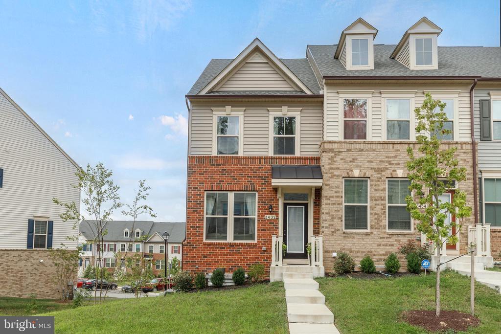 3432 Jacobs Ford Wy in Hanover, MD - Building Photo