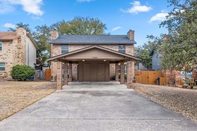 property at 1504 Waterloo Tr