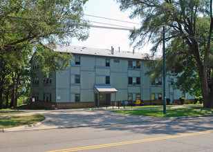 1414 Mcarthur Ave in Dayton, OH - Foto de edificio - Building Photo