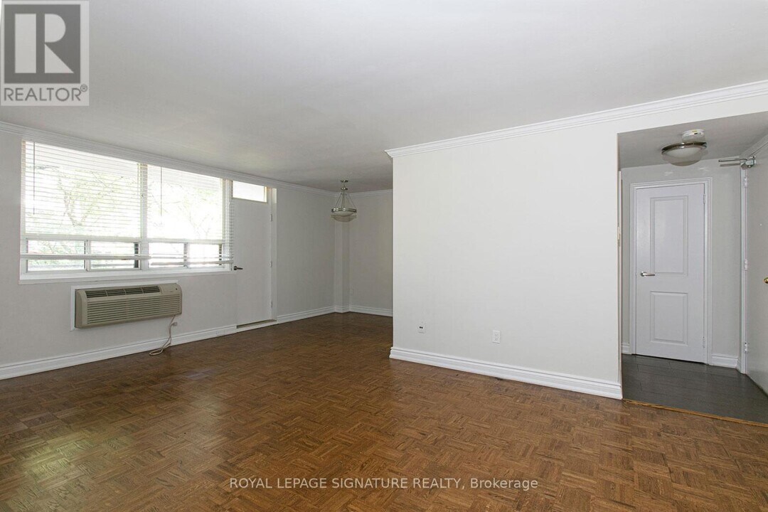 55 Isabella St in Toronto, ON - Building Photo