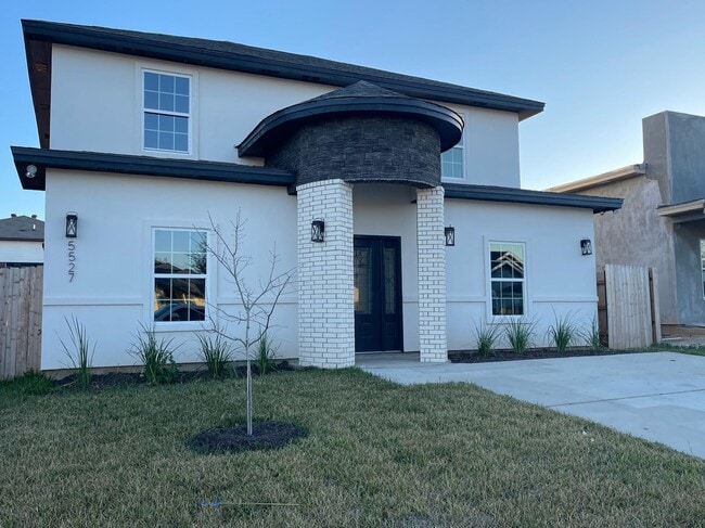 property at 5527 Conroe St