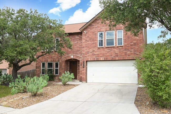 8426 Cross Spring in San Antonio, TX - Building Photo - Building Photo