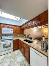 9860 62nd Ter in St. Petersburg, FL - Building Photo - Building Photo