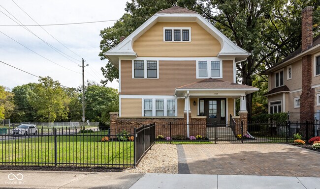 property at 1457 Fairfield Ave