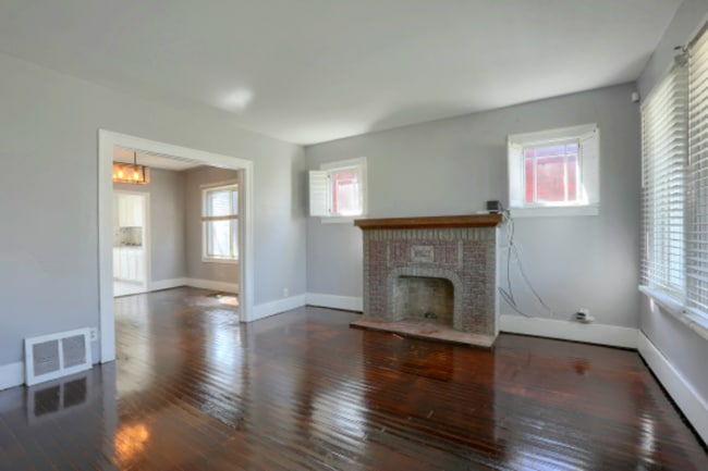 7600 Doyle St in Detroit, MI - Foto de edificio - Building Photo