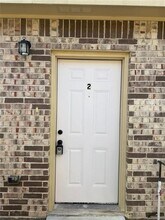 1101 W Kohala Ave-Unit -2 in Alton, TX - Building Photo - Building Photo