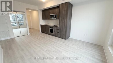 15 Richardson St in Toronto, ON - Building Photo - Building Photo