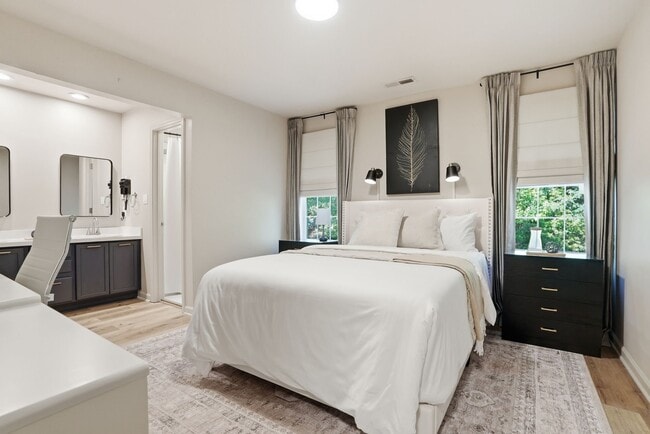 property at 2200 Mountain Mist Ct