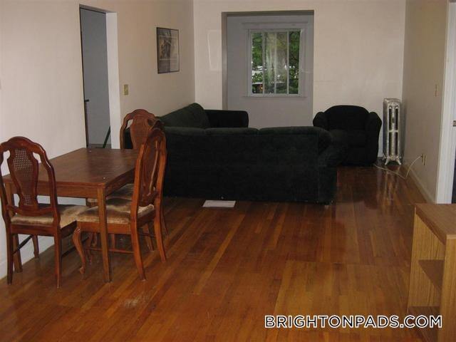 37 Egremont Rd, Unit 3 in Boston, MA - Building Photo - Building Photo