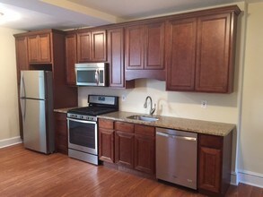 947 Sargent Ave in Bryn Mawr, PA - Building Photo - Building Photo