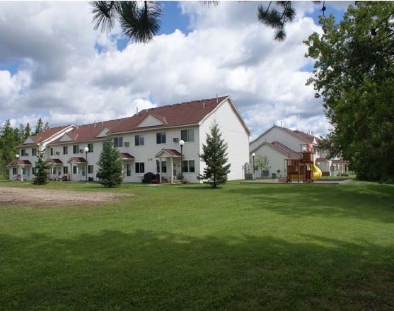 Timberwolf Townhomes in Deer River, MN - Building Photo